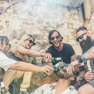 Booze & Snooze Social Hostel Split