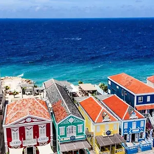 Bijblauw 4*, Willemstad Curacao